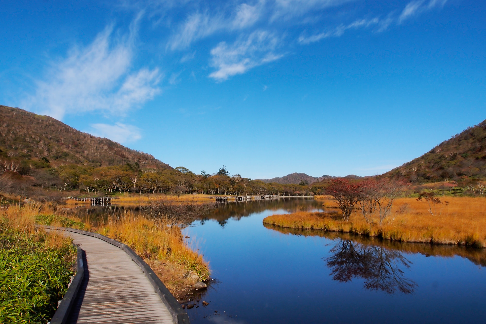 Caldera lake hiking