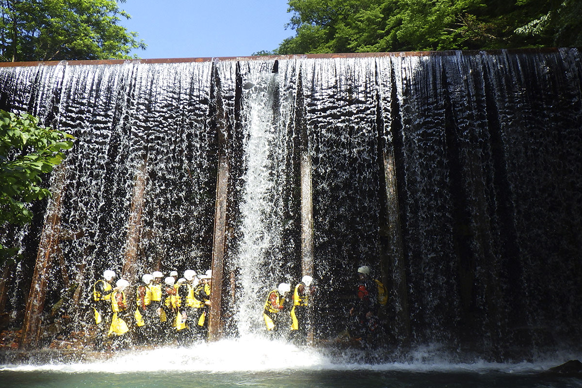Canyoning in Shima