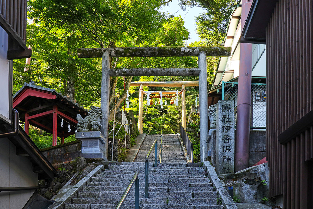 Ikaho-jinja Shrine