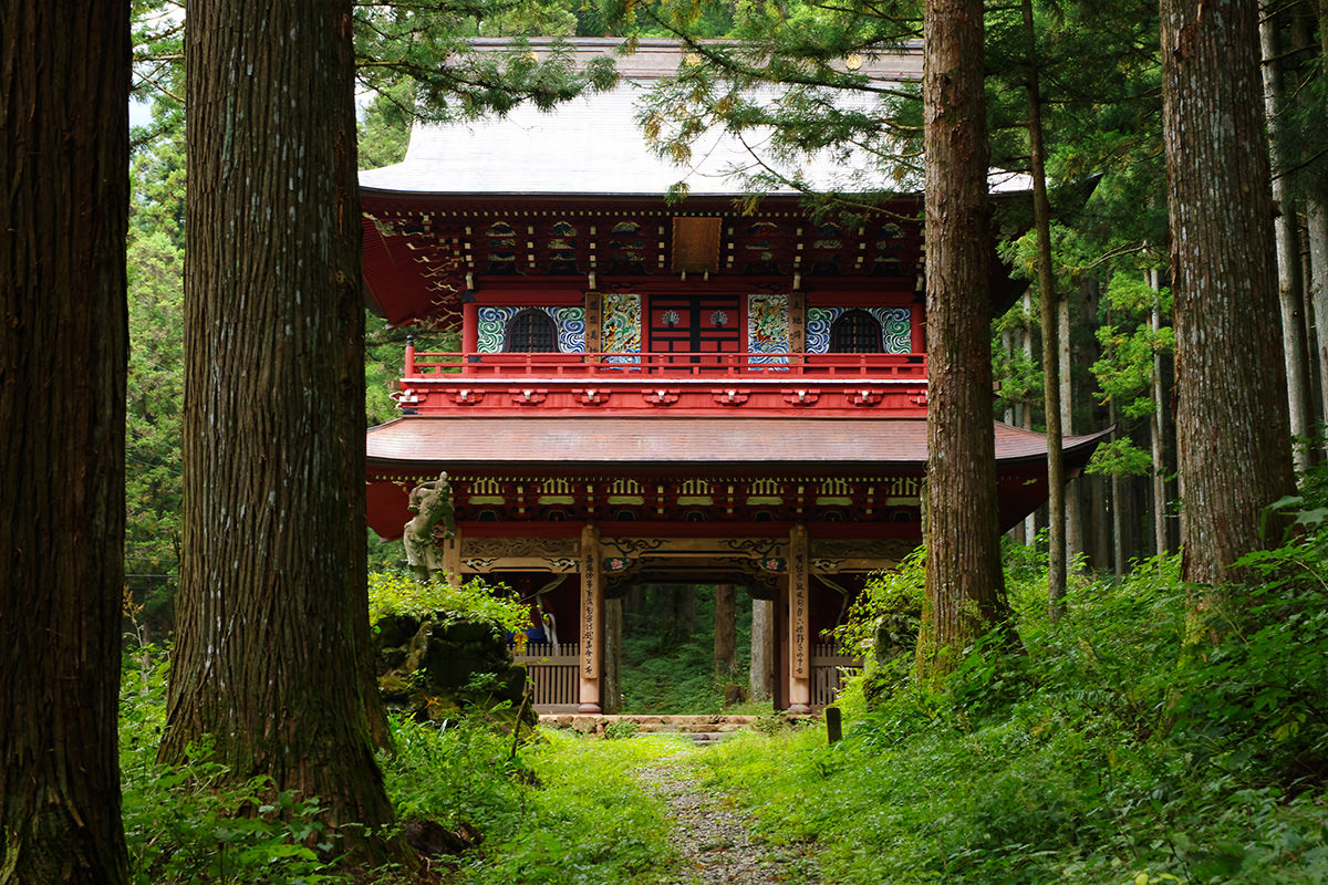 Kashozan Mirokuji Temple