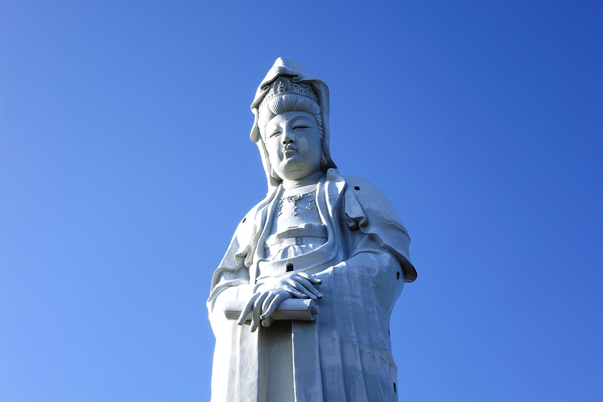 Byakue Dai-Kannon
