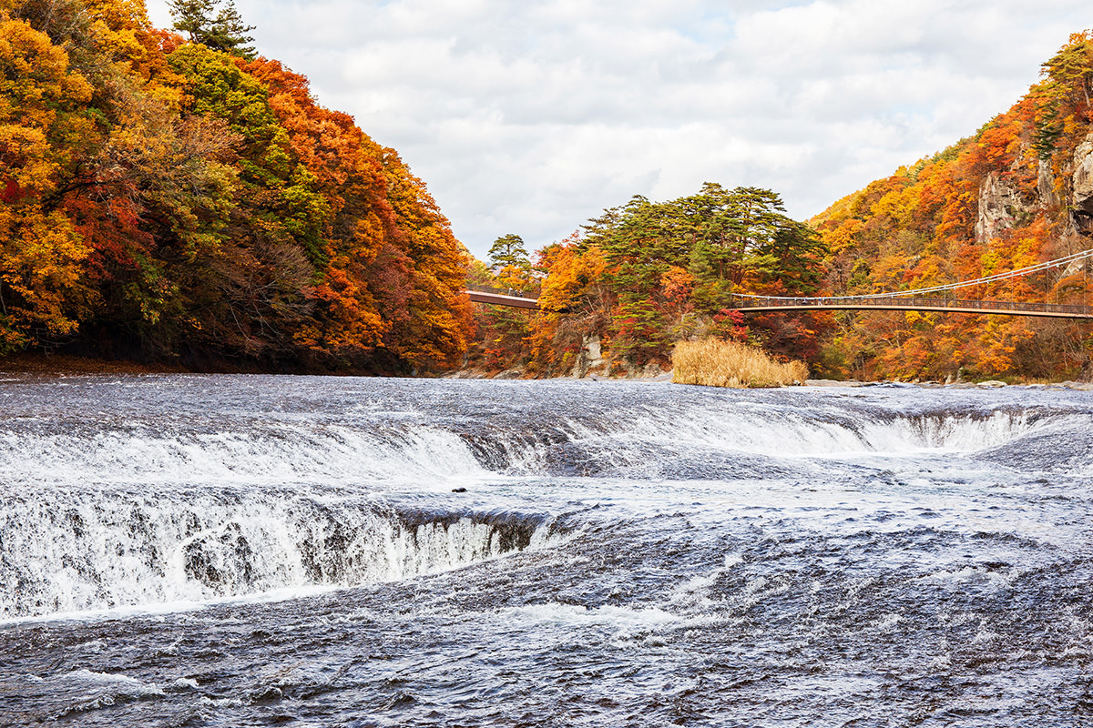 Autumn Leaves around Fukiware no Taki Falls