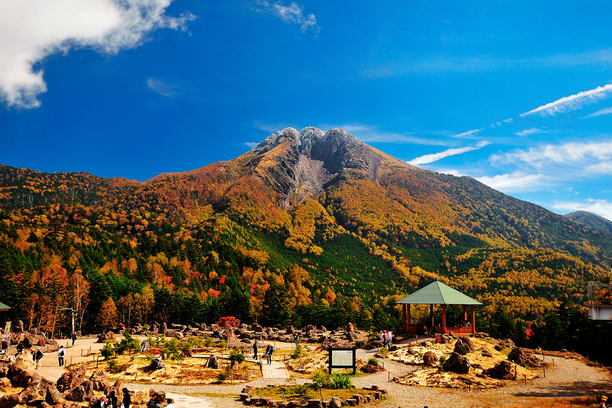 日光白根山紅葉